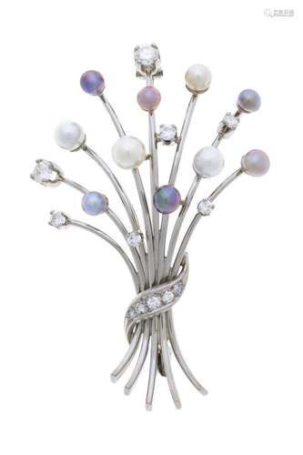 Broche bouquet or gris 750 sertie de perles de couleur et de...