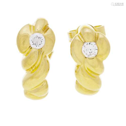 Paire de boucles d'oreilles or 750 serties de diamants taill...