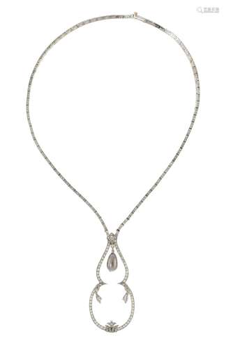 Collier or gris 750 serti de diamants taille 8/8 et retenant...