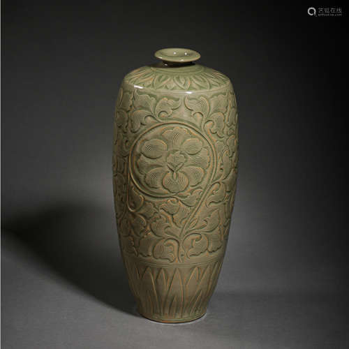 YAOZHOU WARE PLUM VASE, NORTHERN SONG DYNASTY, CHINA