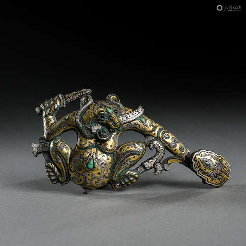 CHINESE WARRING STATES PERIOD BELT HOOK INLAID WITH GOLD AND...