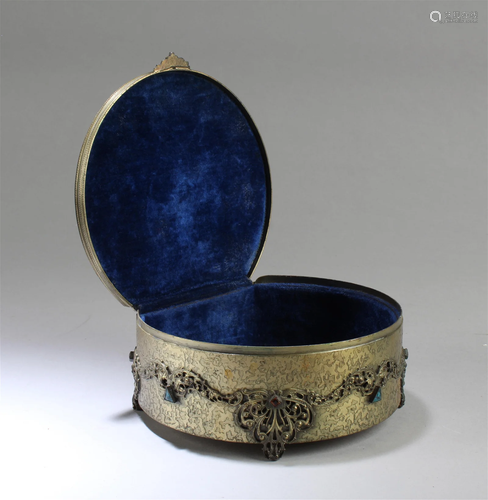 A Bronze Jewelry Box