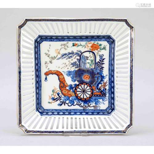 Imari plate, Japan, 19th centu