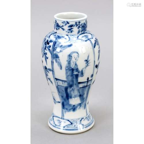 Blue and white vase, China, pr