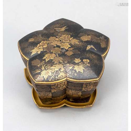 Lacquer lidded box on a stand,