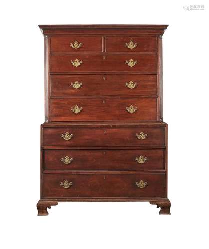 18th c. Chippendale Chest on Chest