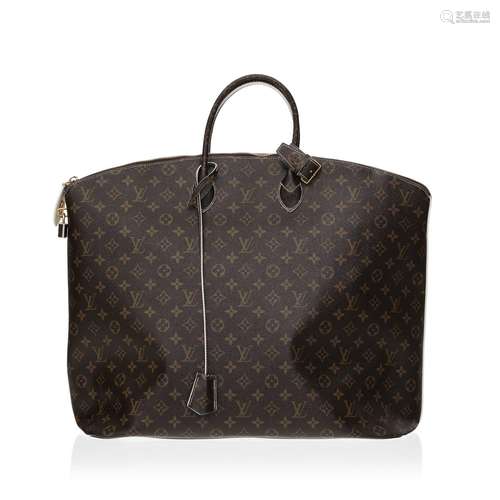 Louis Vuitton, sac Lockit Voyage en toile enduite Fetish Mon...