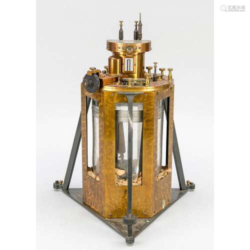 Electrometer (electroscope), e