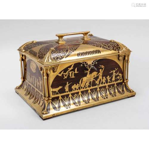 Splendid Art Nouveau casket wi