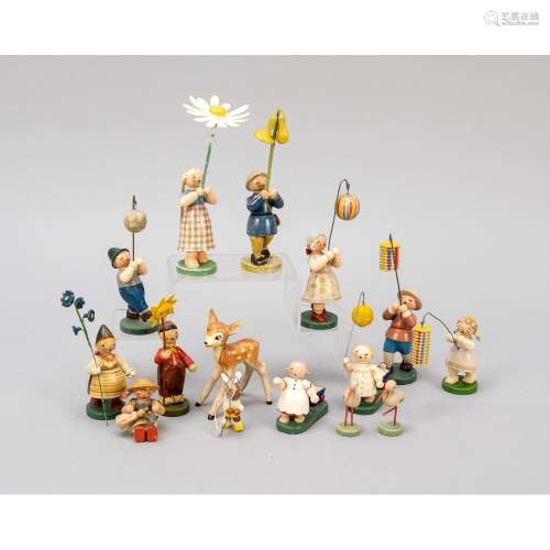 mixed lot Erzgebirge figures,