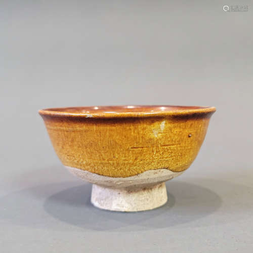 CHINESE YELLOW GLAZE CUP, LIAO DYNASTY