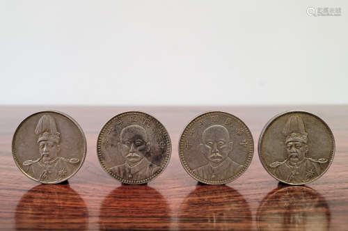 A GROUP OF CHINESE ANCIENT SILVER COINS