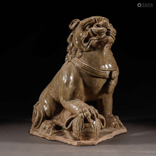 CHINESE CELADON LION, TANG DYNASTY