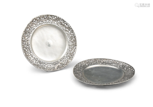 A PAIR OF CHINESE EXPORT SILVER ‘PLUM FLOWERS’ TRAYS OR DISH...