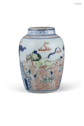 A WUCAI ‘FLYING BEAST AND FLYING HORSE’ PORCELAIN VASE CHINA...
