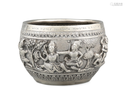 A HEAVY GAUGE REPOUSSE SILVER OFFERING BOWL, THABEIK WITH AN...