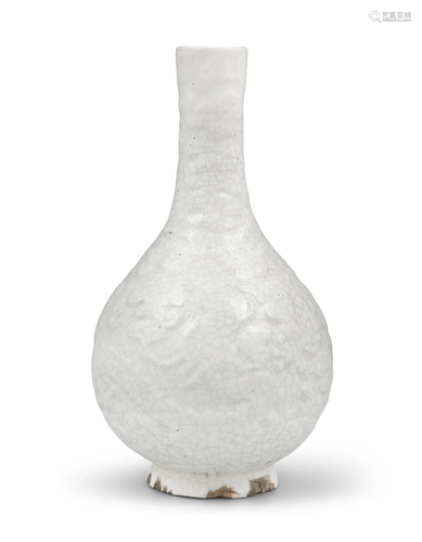 A WHITE-GLAZED PEAR-SHAPED PORCELAIN ‘DRAGON’ VASE CHINA, LA...