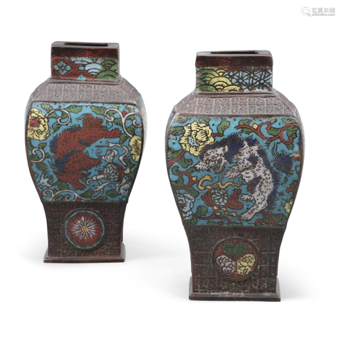 A PAIR OF CLOISONNE ‘BUDDHISTIC LIONS’ VASE OF ARCHAISTIC FA...