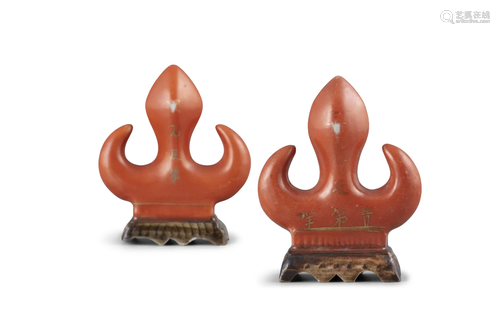 A PAIR OF CORAL-GROUND MOUNTAIN-SHAPED PORCELAIN BRUSHRESTS ...