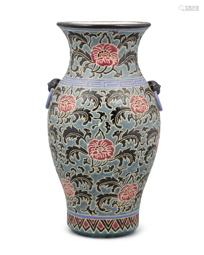 A LARGE BIEN HOA 边和 STONEWARE ‘LOTUS’ PHOENIX TAIL VASE, F...