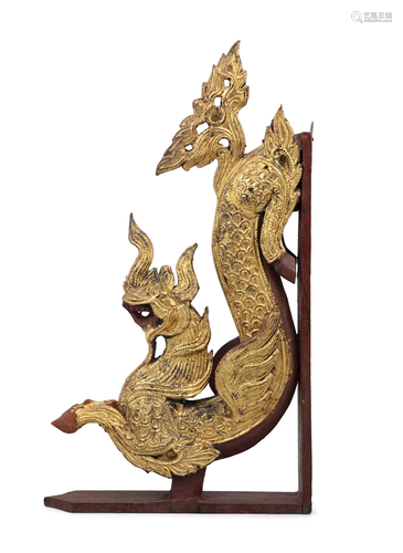 A LARGE GILT AND RED LACQUERED ‘PINSAYUPA’ ELEMENT OF DECORA...