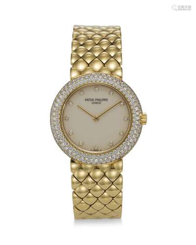 PATEK PHILIPPE, REF. 4823, AN 18K YELLOW GOLD WRISTWATCH WIT...