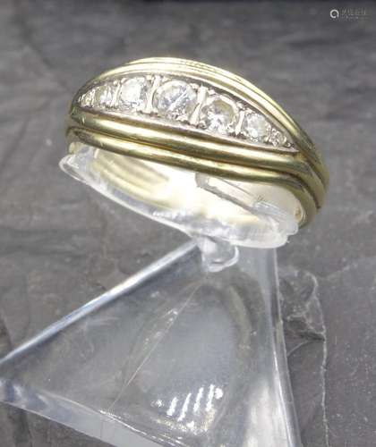 RING - 14 ct yellow gold