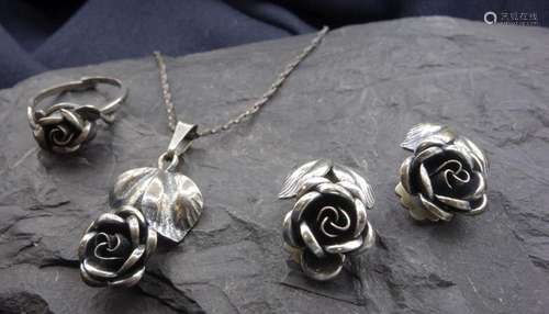 JEWELRY SET ROSE