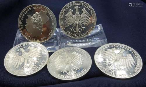 MEDALS: GERMANY UNITED FATHERLAN