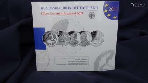 SILVER COMMEMORATIVE COIN SET 2013