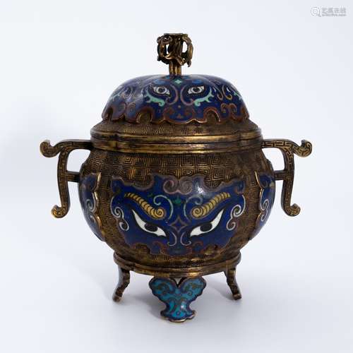 清代铜胎掐丝珐琅饕餮炉 A Bronze Cloisonne Enamel incense bur...