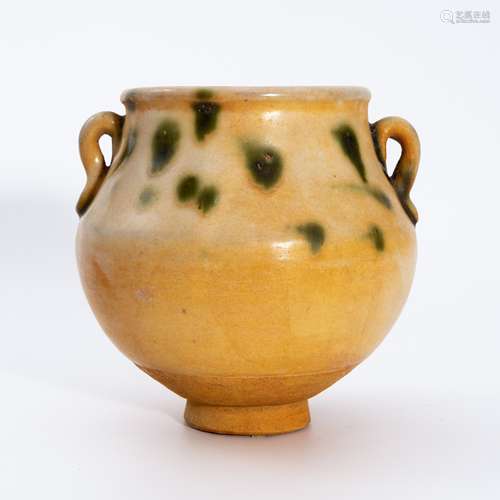 元代磁州窑双系罐 A jar with two handles from Cizhou ware in ...