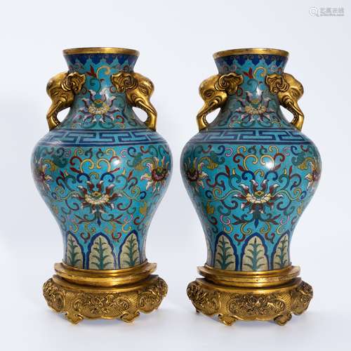 清代铜胎掐丝珐琅缠枝莲象耳壁瓶 A pair of Bronze Cloisonne En...