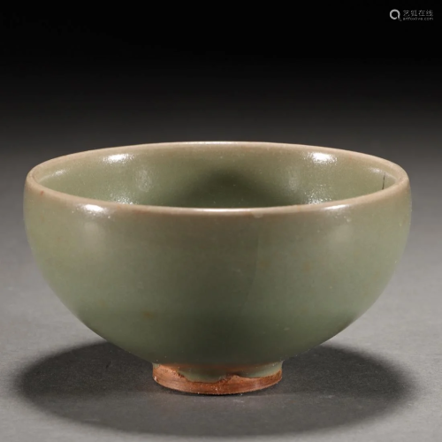 A Chinese Jun-ware Teacup Song Dyn.