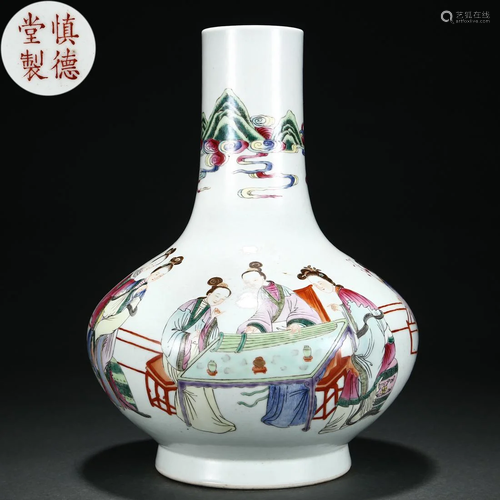 A Chinese Famille Rose Bottle Vase Qing Dyn.