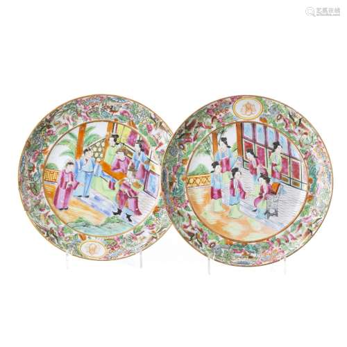 Pair of Chinese porcelain monogrammed mandarin plates, Tongz...