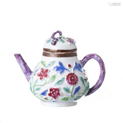 China porcelain 'flowers' teapot, Yongzheng