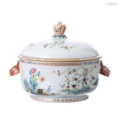 Round Chinese porcelain tureen Qianlong