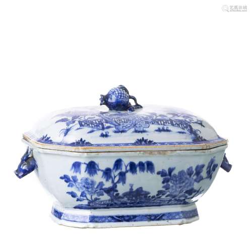 Chinese porcelain tureen, Qianlong