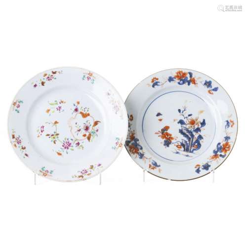 Two Chinese porcelain plates