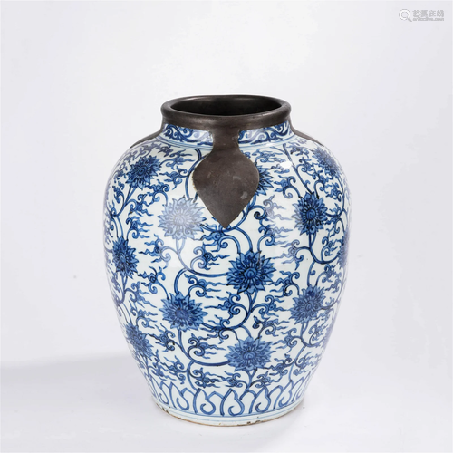 Blue and White Baoxiang Flower Jar