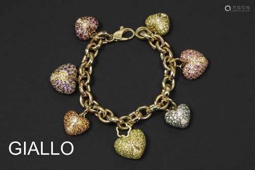 GIALLO superb Italiaans bracelet met zeven hartvormige bedel...