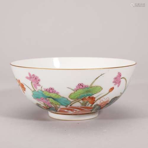 Famille Rose Lotus Bowl