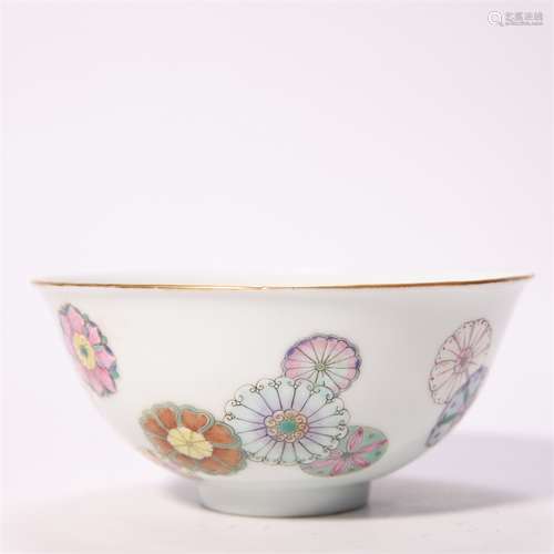 Famille Rose Flower Bowl