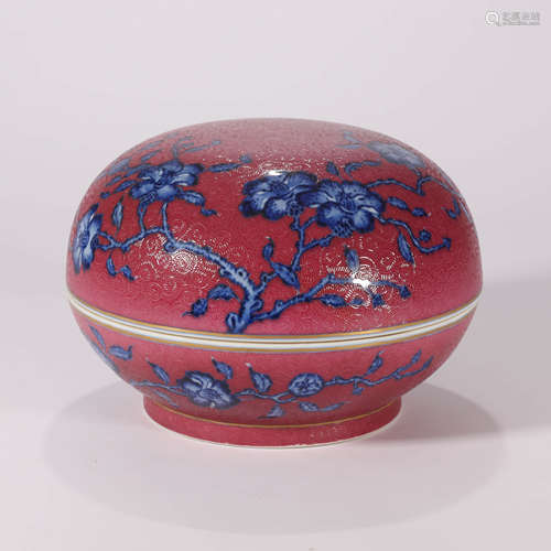 Red-Glazed Blue and White Sanduo Box and Cover