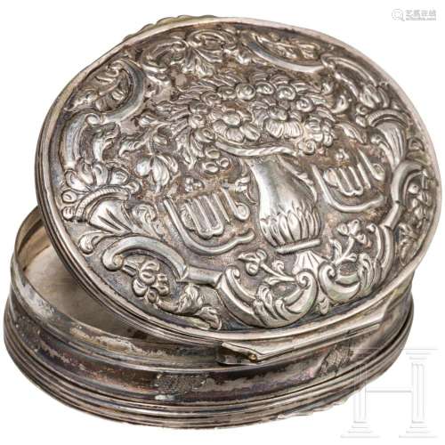 An Ottoman silver box, 19th century