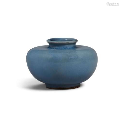 A SMALL BLUE-GLAZED WATER POT 19th century  (2)