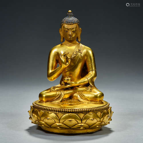 Qing Dynasty, Gilt Bronze ,  Buddha Statue