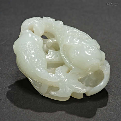 Qing Dynasty Hetian Jade, Pisces