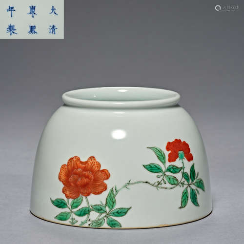 Qing Dynasty Kangxi, Famille Rose, flowers, Taibai Zun